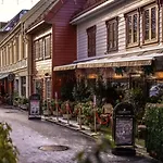 Ekstra Luxury - Nyrenovert Bergenshus Med Sjel I Stille Og Vakker Gagate, Midt I Hjertet Av Bergen Sentrum